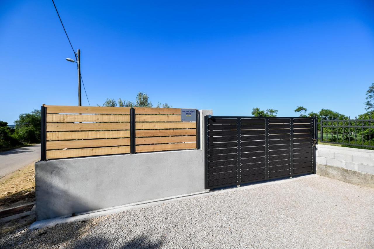 Wonderful Holiday House Bruno With Heated Pool Zadar Eksteriør billede
